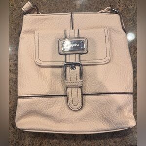 Nine West cream color shoulder bag